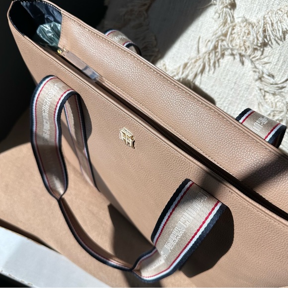 TOMMY HILFIGER | Tote Bag - Picture 11 of 16